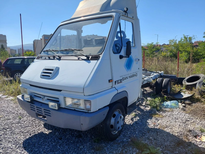 Renault Master 2.8, снимка 1 - Бусове и автобуси - 48655301