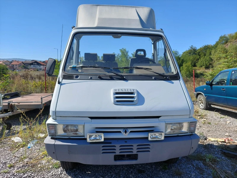 Renault Master 2.8, снимка 3 - Бусове и автобуси - 48655301