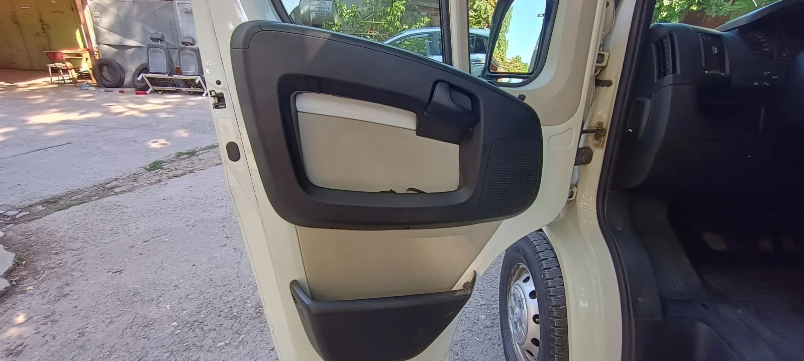 Peugeot Boxer 2.2 HDI - изображение 6