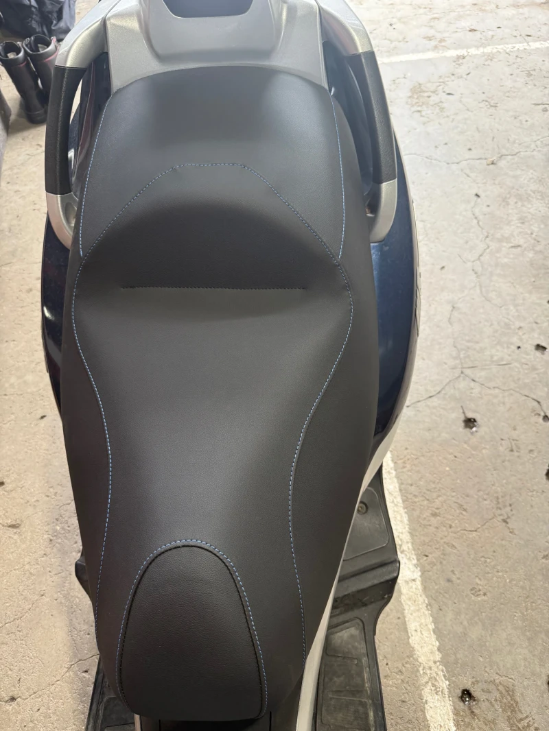 Piaggio Mp3, снимка 12 - Мотоциклети и мототехника - 53132626