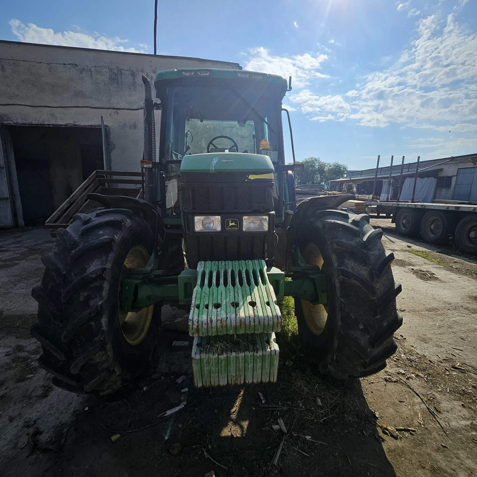 Трактор John Deere 6310 - изображение 3