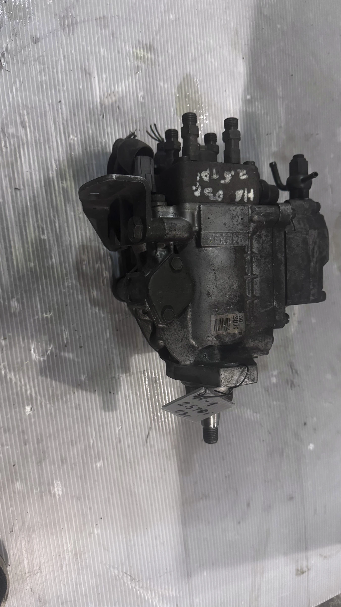 ����� �� ������ �������� (���) �� Hyundai H1 2003 - 104700-9071 , 33105-42600 | Mobile.bg � ����������� 1