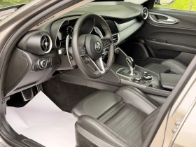 Alfa Romeo Giulia 2.2d-210KC-Q4-4X4-AT8/ZF-VELOCE-КОЖА-99Х.КМ-УНИКАТ, снимка 11