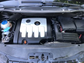 VW Touran Нов внос ИТАЛИЯ , снимка 17