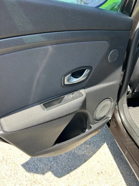 Renault Megane, снимка 12