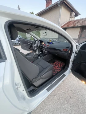 Обява за продажба на Renault Megane ~9 000 лв. - изображение 8