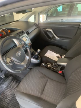 Обява за продажба на Toyota Verso 2.0 Дизел ~8 700 лв. - изображение 5