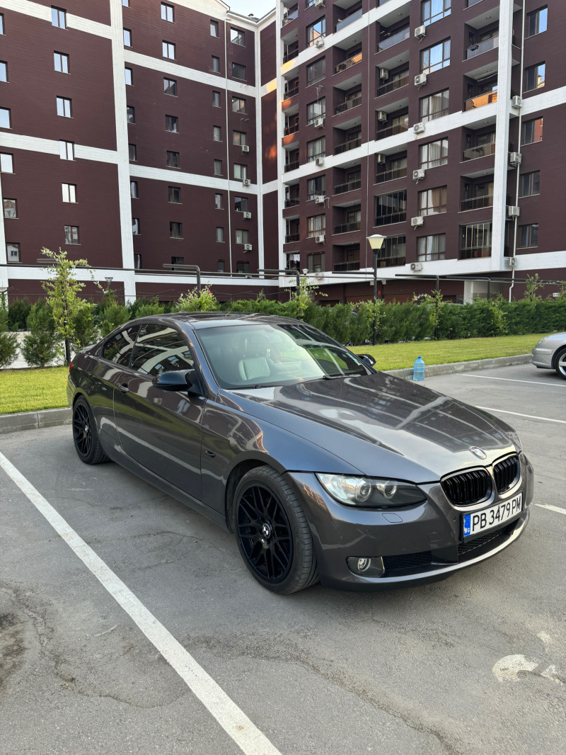 BMW 320, снимка 1 - Автомобили и джипове - 46282184