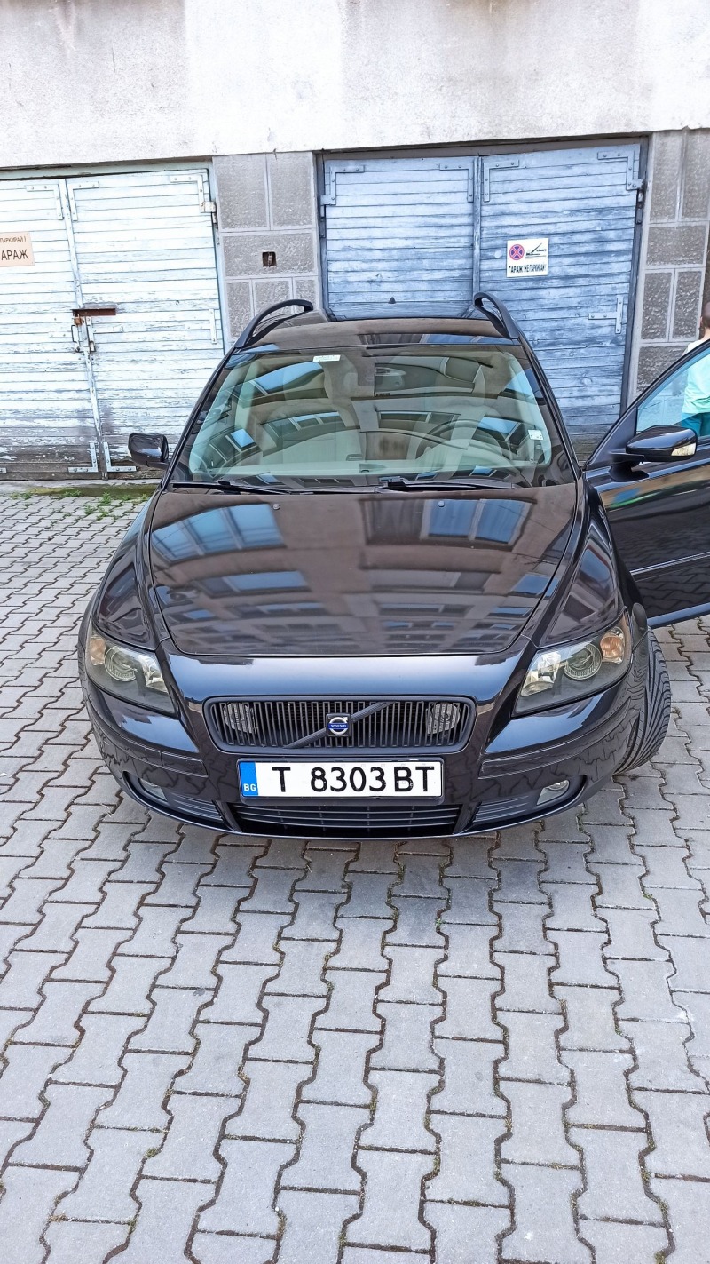 Volvo V50, снимка 1 - Автомобили и джипове - 46307746