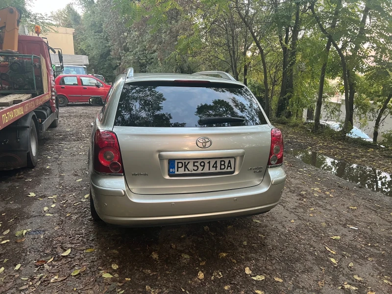 Toyota Avensis T25, снимка 3 - Автомобили и джипове - 47010722