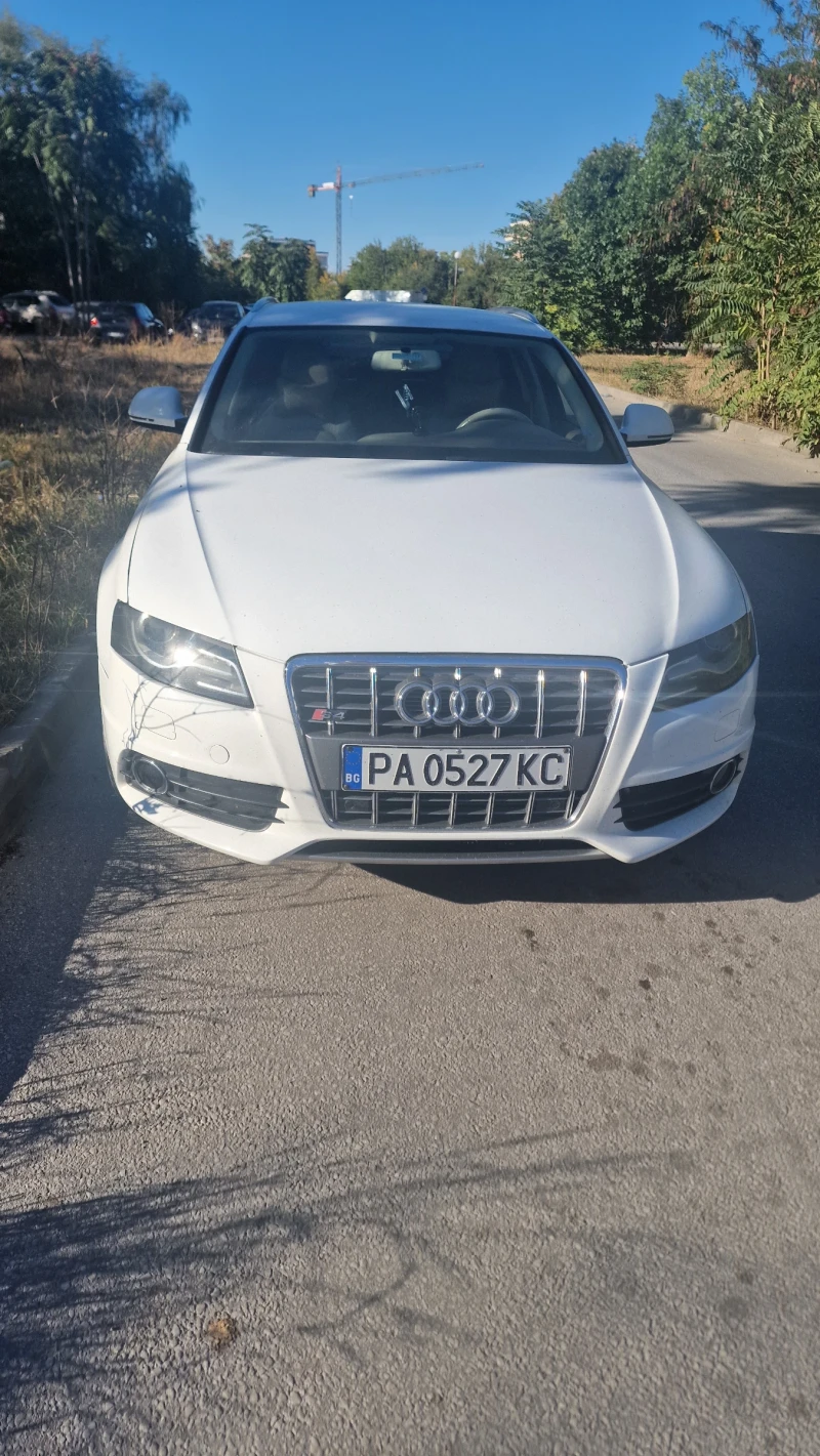 Audi A4, снимка 1 - Автомобили и джипове - 47451278