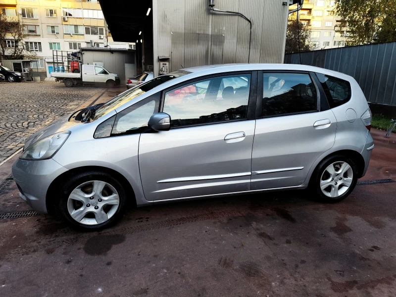 Honda Jazz 1.4i, снимка 5 - Автомобили и джипове - 49220548