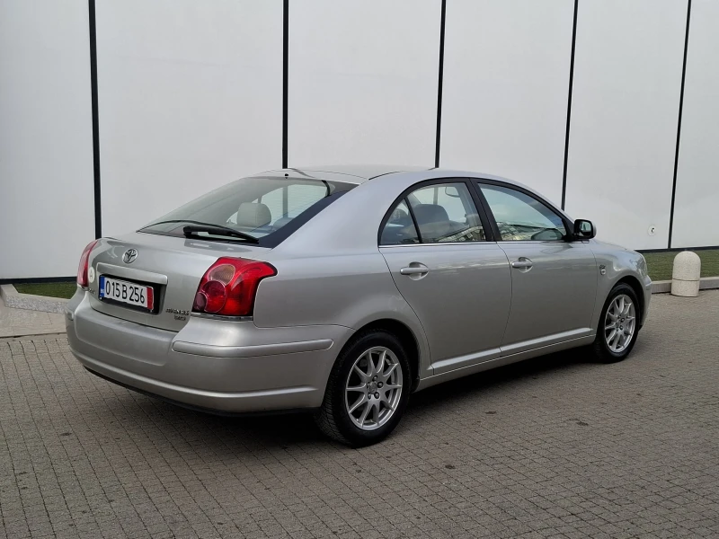 Toyota Avensis 2.0D4D* (116кс)* * * НОВ ВНОС* * * , снимка 13 - Автомобили и джипове - 49131302