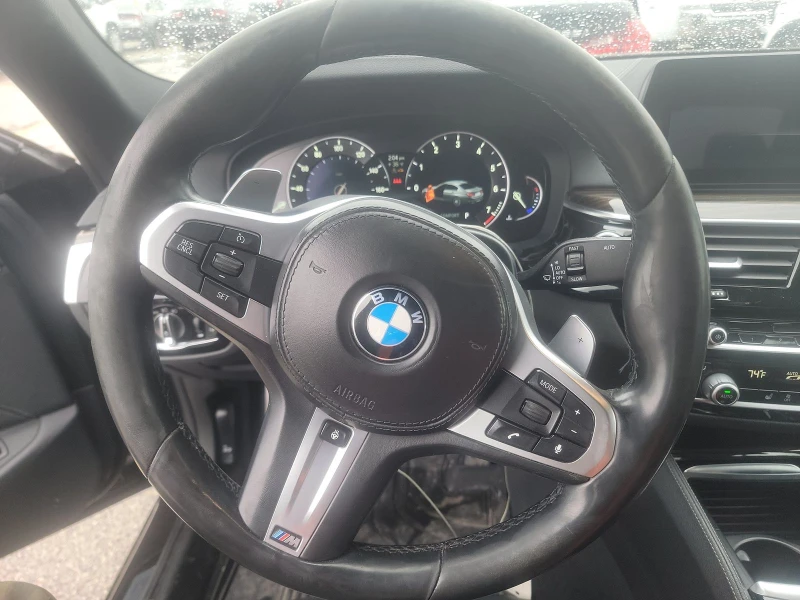 BMW 540 M* SPORT* XDRIVE* ХЕДЪП* ДИГИТАЛНО* ТАБЛО* , снимка 11 - Автомобили и джипове - 49420576