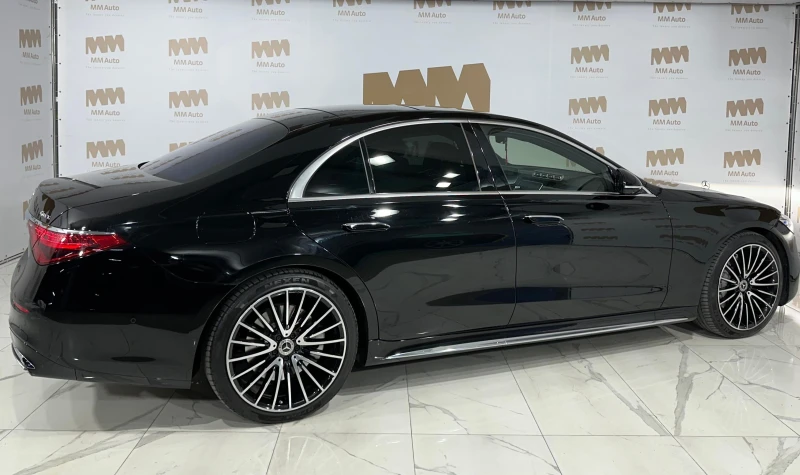 Mercedes-Benz S 580 eHybrid* AMG* 4Matic* Burm* HuD* Pano, снимка 2 - Автомобили и джипове - 50795034