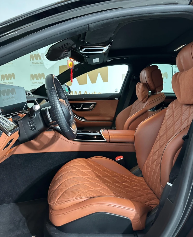 Mercedes-Benz S 580 eHybrid* AMG* 4Matic* Burm* HuD* Pano, снимка 8 - Автомобили и джипове - 50795034
