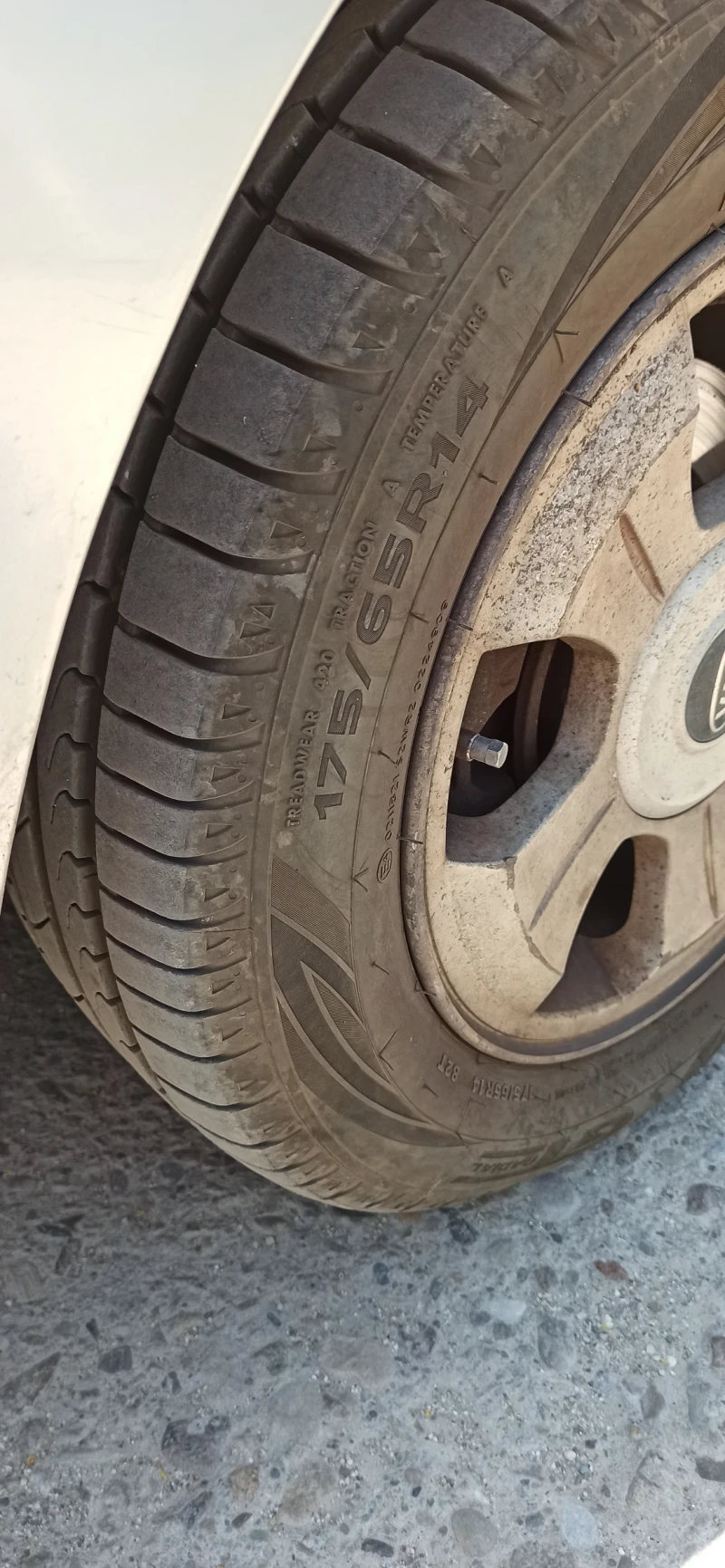 Kia Rio, снимка 10 - Автомобили и джипове - 51675067