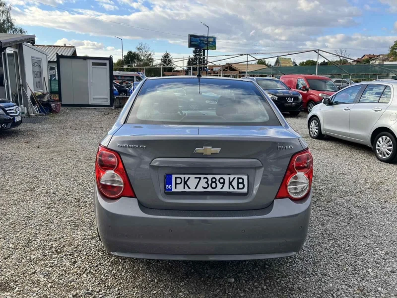 Chevrolet Aveo, снимка 6 - Автомобили и джипове - 52019945