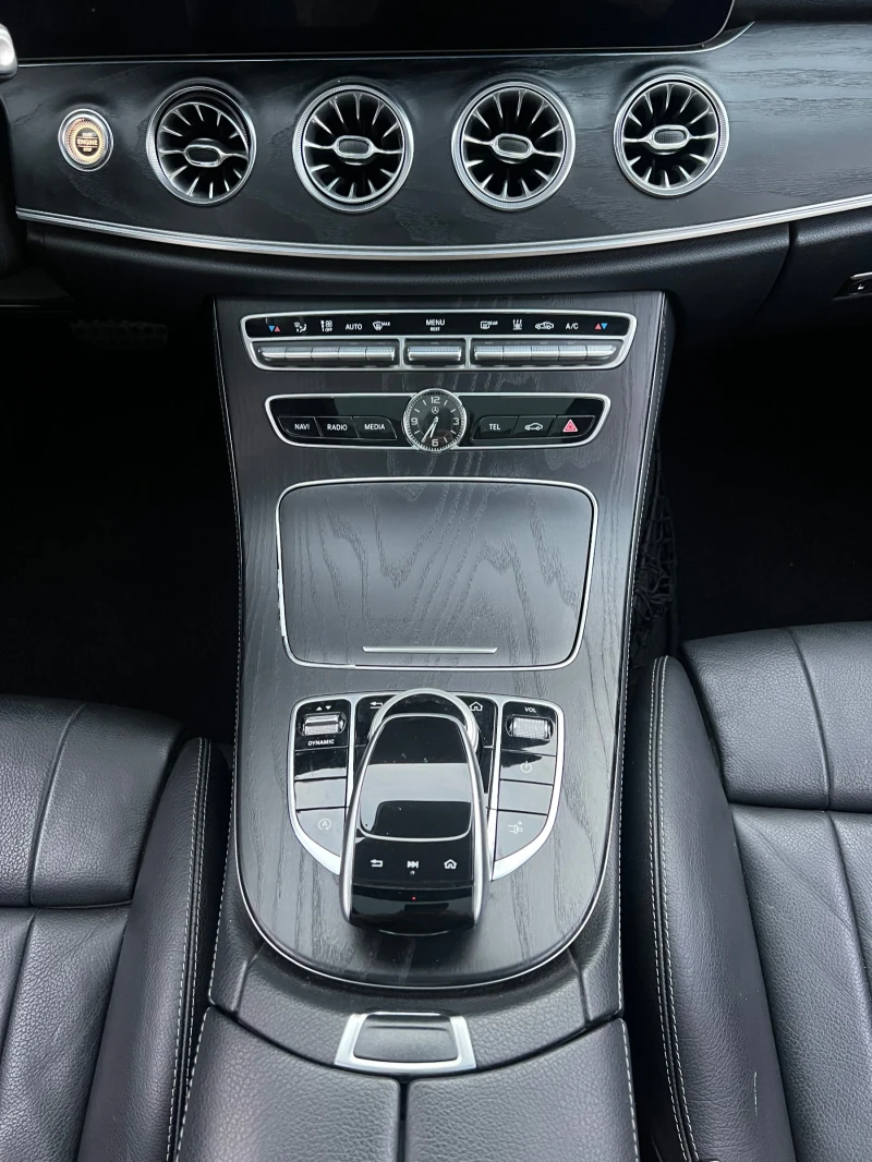 Mercedes-Benz E 400 4matic, снимка 13 - Автомобили и джипове - 52055362
