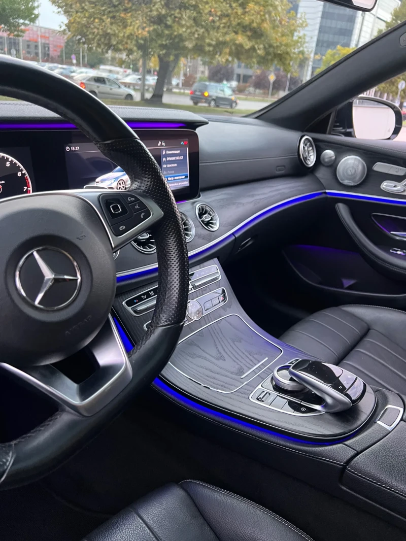 Mercedes-Benz E 400 4matic, снимка 17 - Автомобили и джипове - 52055362
