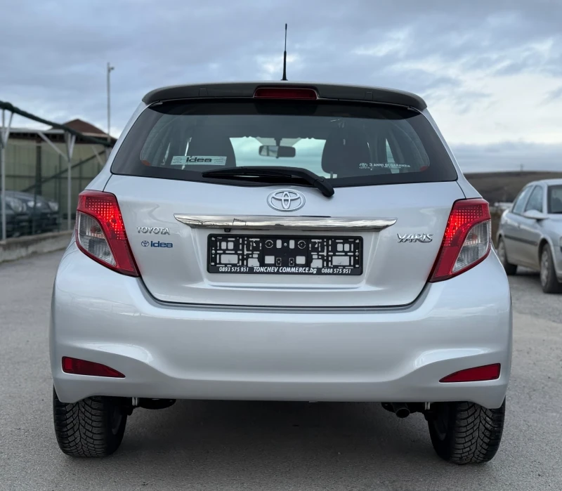 Toyota Yaris 1.3i-152.000km-NEW-FULL-NAVI-KAMERA-TOP-TOP-TOP, снимка 5 - Автомобили и джипове - 52673547