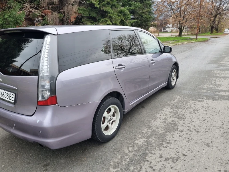 Mitsubishi Grandis 2.4 gas/automatic , снимка 5 - Автомобили и джипове - 52690849