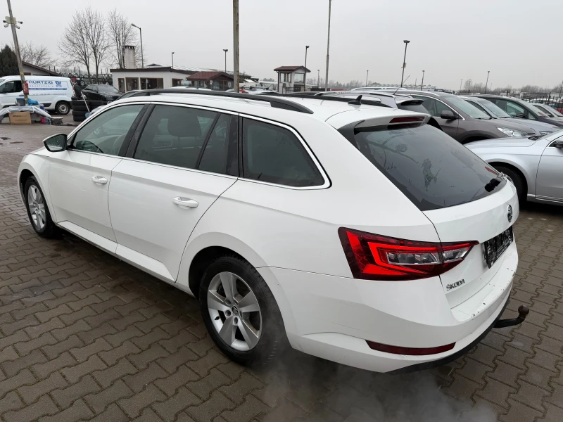 Skoda Superb 1.6TDI AVTOMAT/NAVI EURO 6, снимка 8 - Автомобили и джипове - 53203752