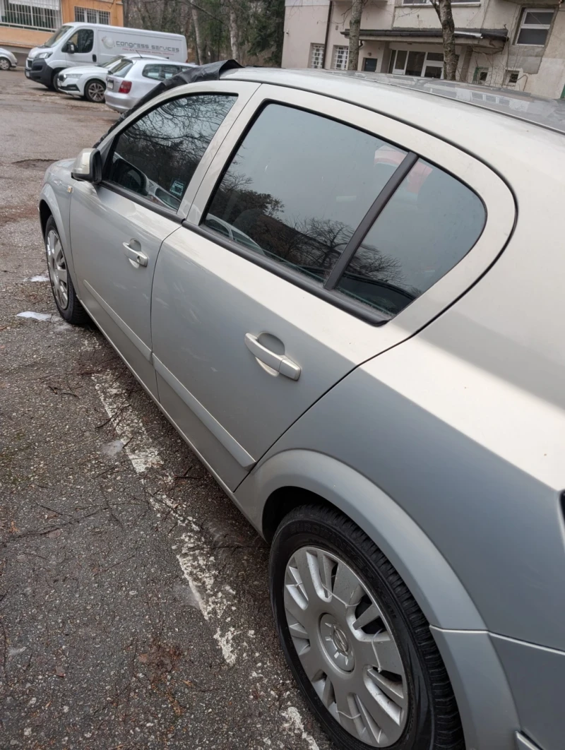 Opel Astra, снимка 4 - Автомобили и джипове - 53220208