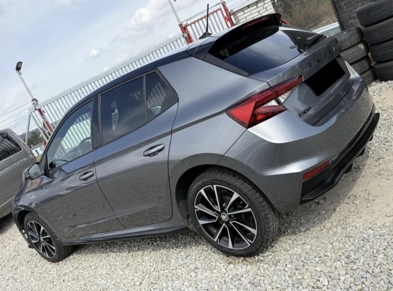 Skoda Fabia Monte Carlo DSG/Камера/Дигитално, снимка 4 - Автомобили и джипове - 53222181