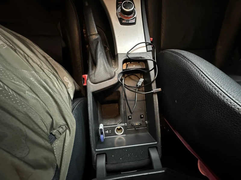 BMW 325 E91LCI 325 IX , снимка 10 - Автомобили и джипове - 53485805