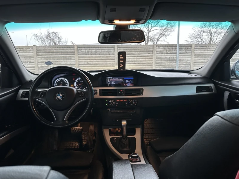 BMW 325 E91LCI 325 IX , снимка 6 - Автомобили и джипове - 53485805