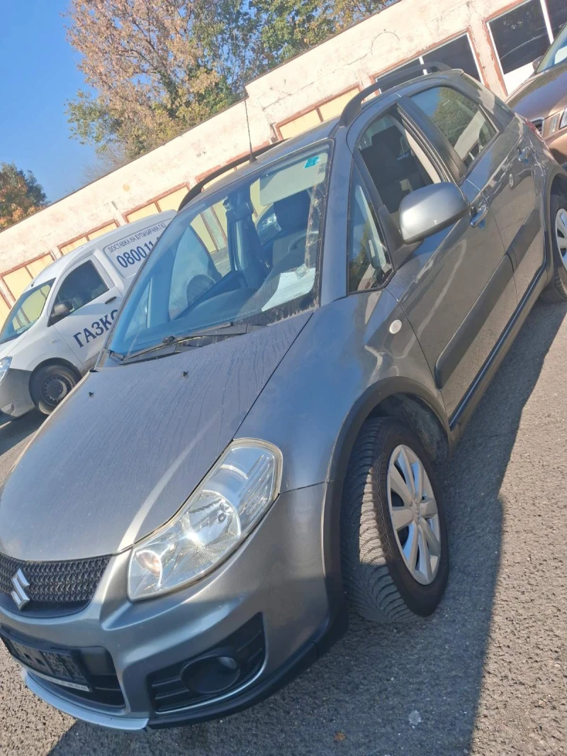 Suzuki SX4 4x4 Италия, снимка 2 - Автомобили и джипове - 53560727