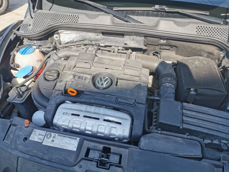 VW New beetle 1.4tsi 160ps, снимка 15 - Автомобили и джипове - 53572233