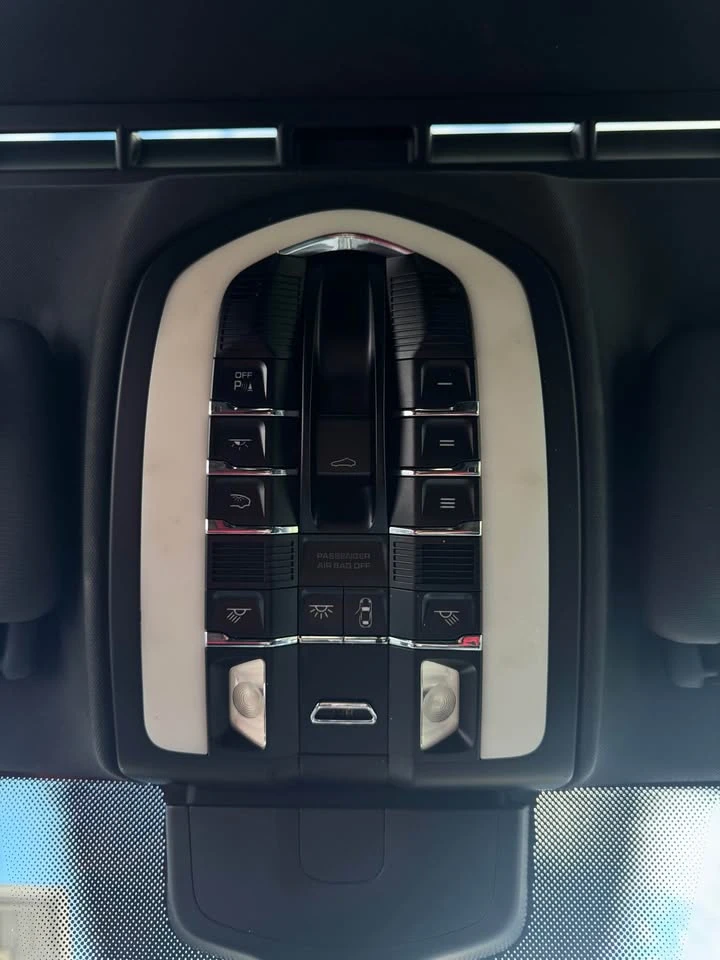 Porsche Carrera S* CARFAX* АВТОФИНАНСИРАНЕ* БЕЗ ПЪРВОНАЧАЛНА ВНОСК, снимка 9 - Автомобили и джипове - 52952260