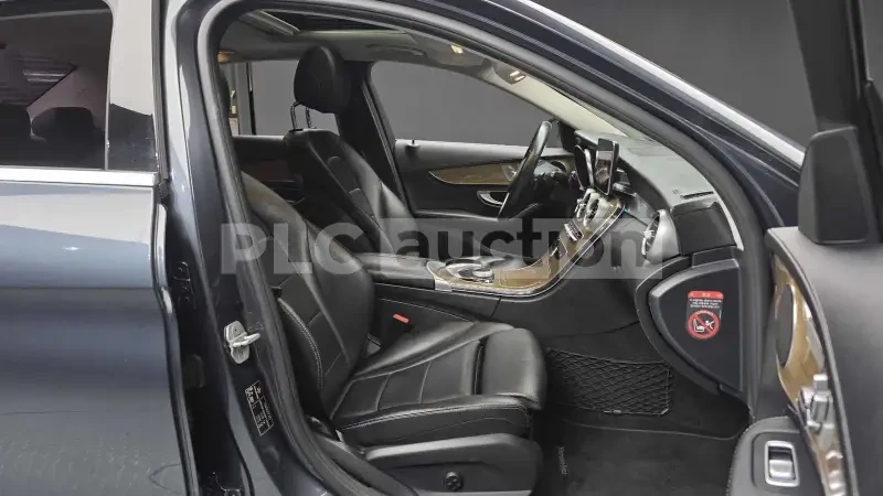 Mercedes-Benz C 220 Mercedes Benz C-Class , 2015, снимка 16 - Автомобили и джипове - 54086170