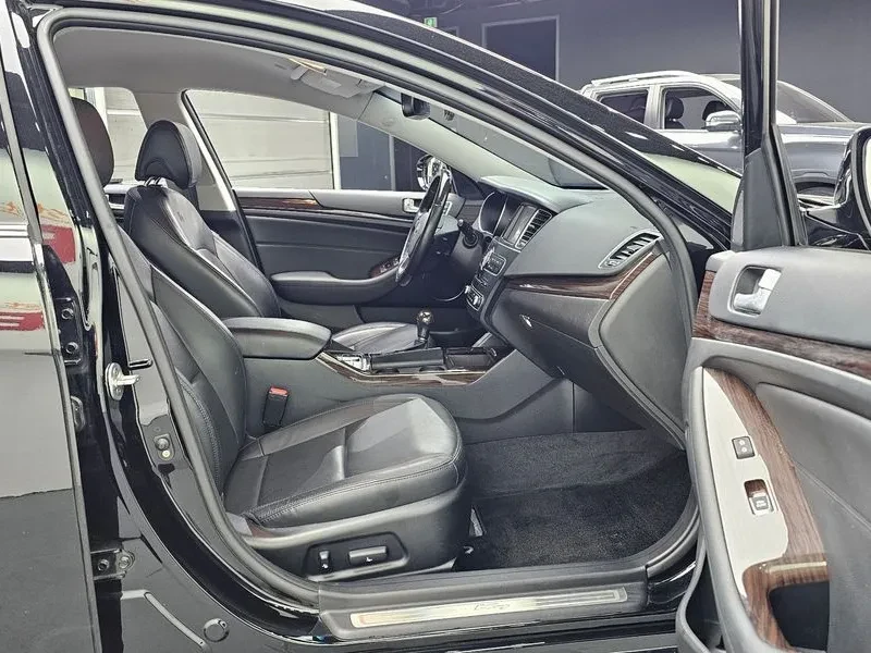 Kia K7 3.0 GDI PRESTIGE, снимка 11 - Автомобили и джипове - 55027027