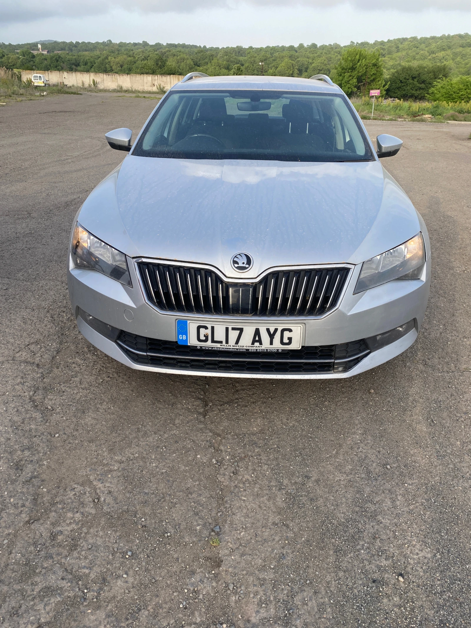 Skoda Superb 1.4тси, снимка 1