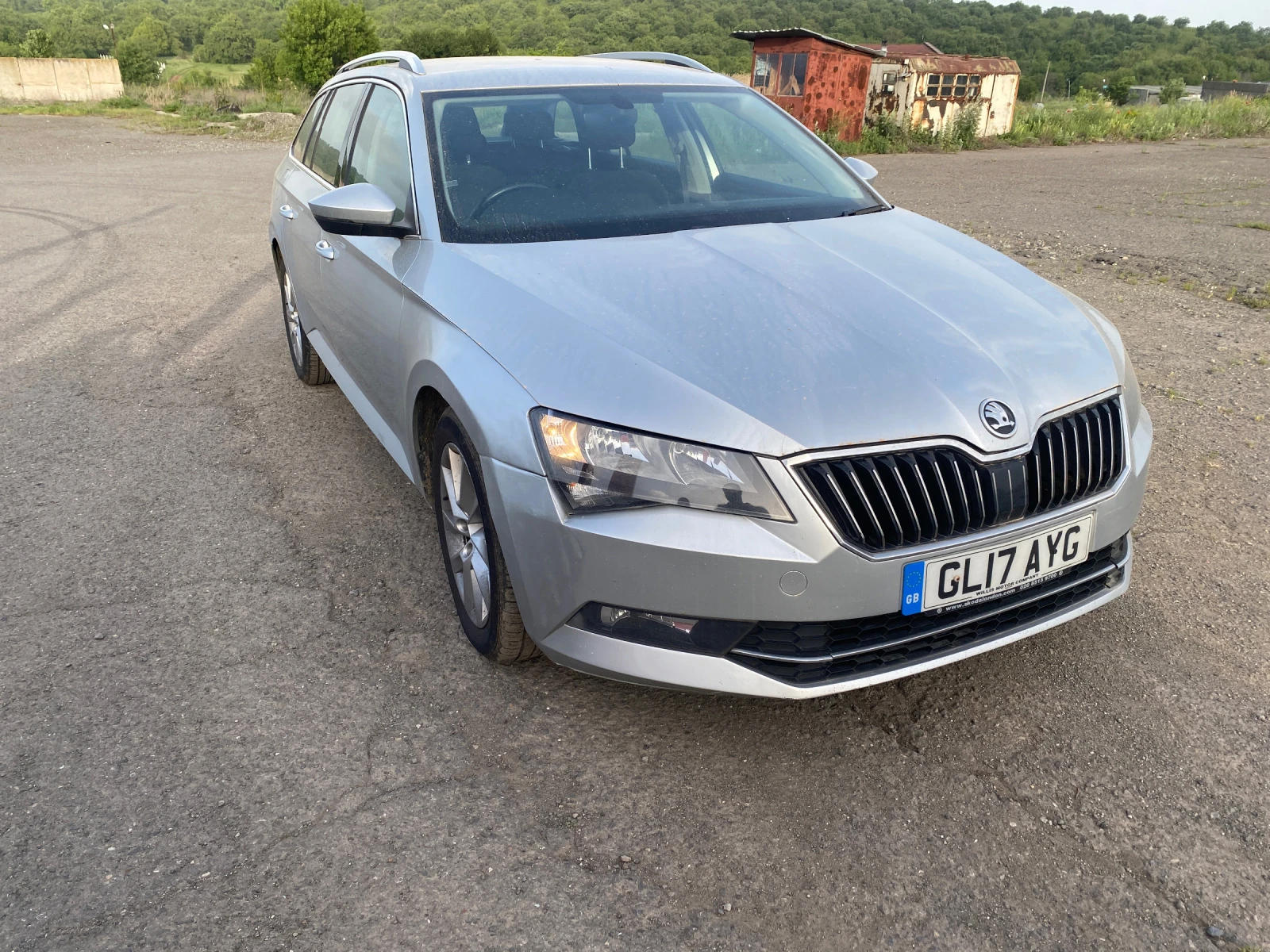 Skoda Superb 1.4тси - изображение 3