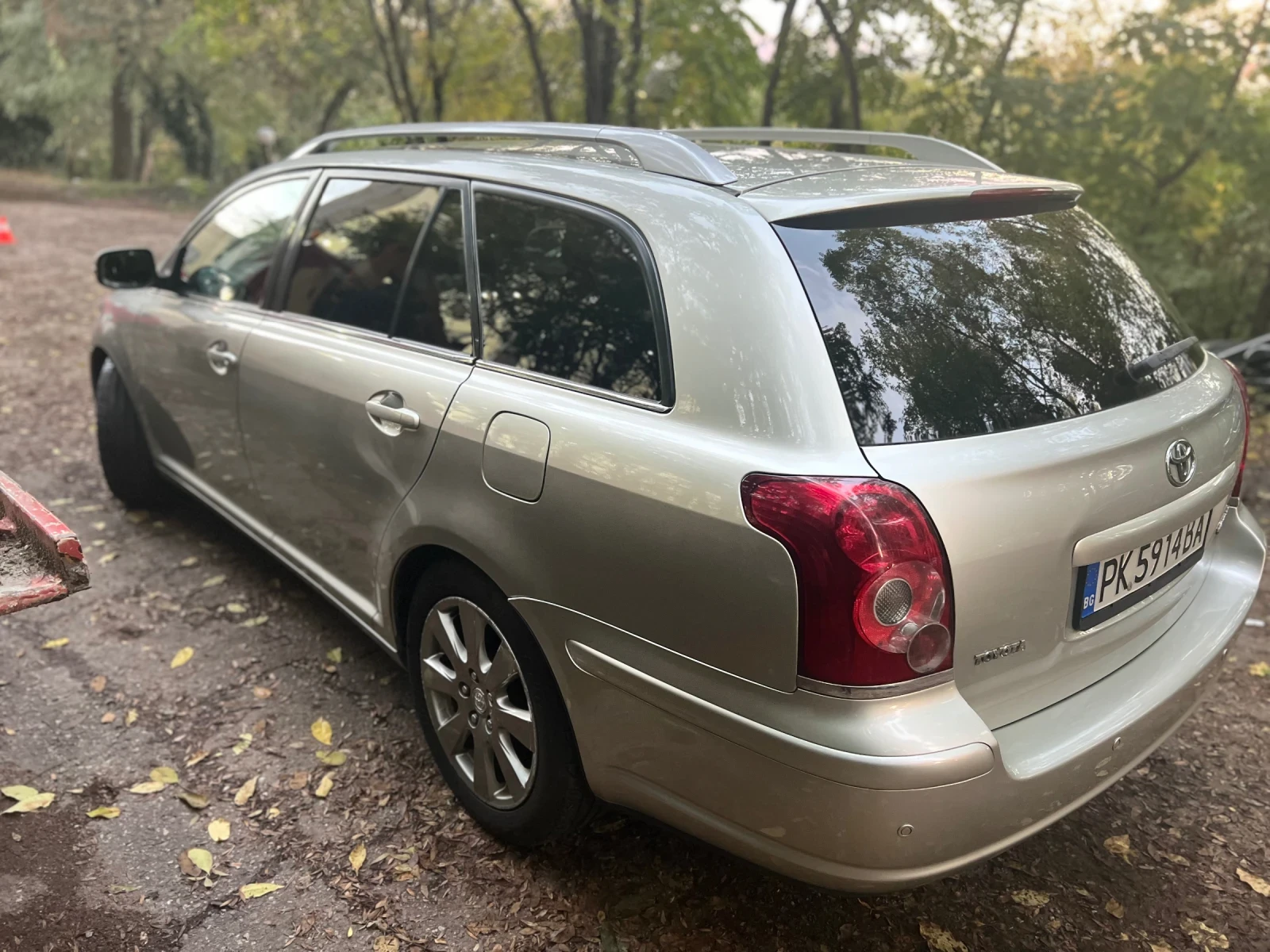 Toyota Avensis T25 - изображение 4