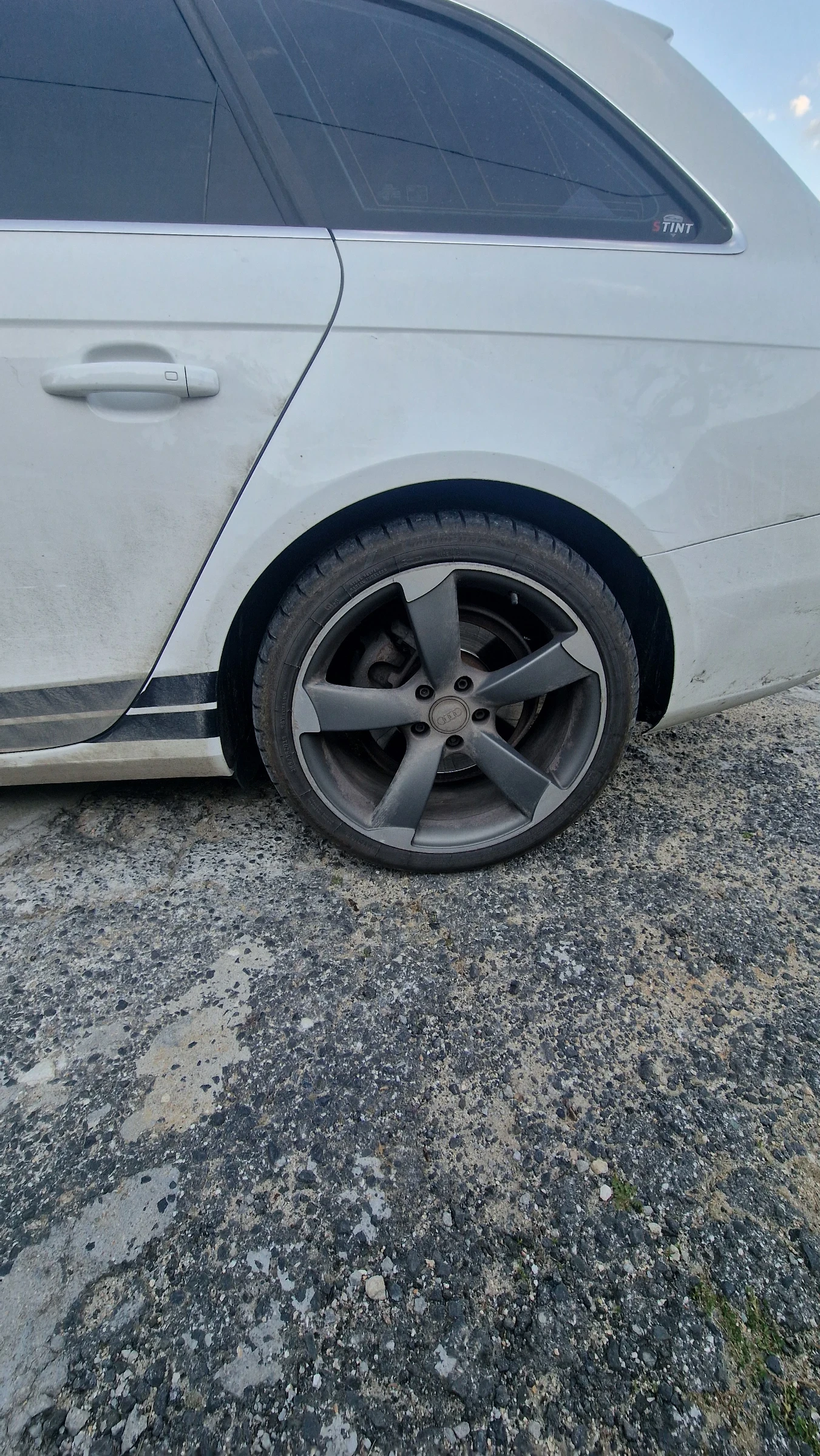 Audi A4  - изображение 4