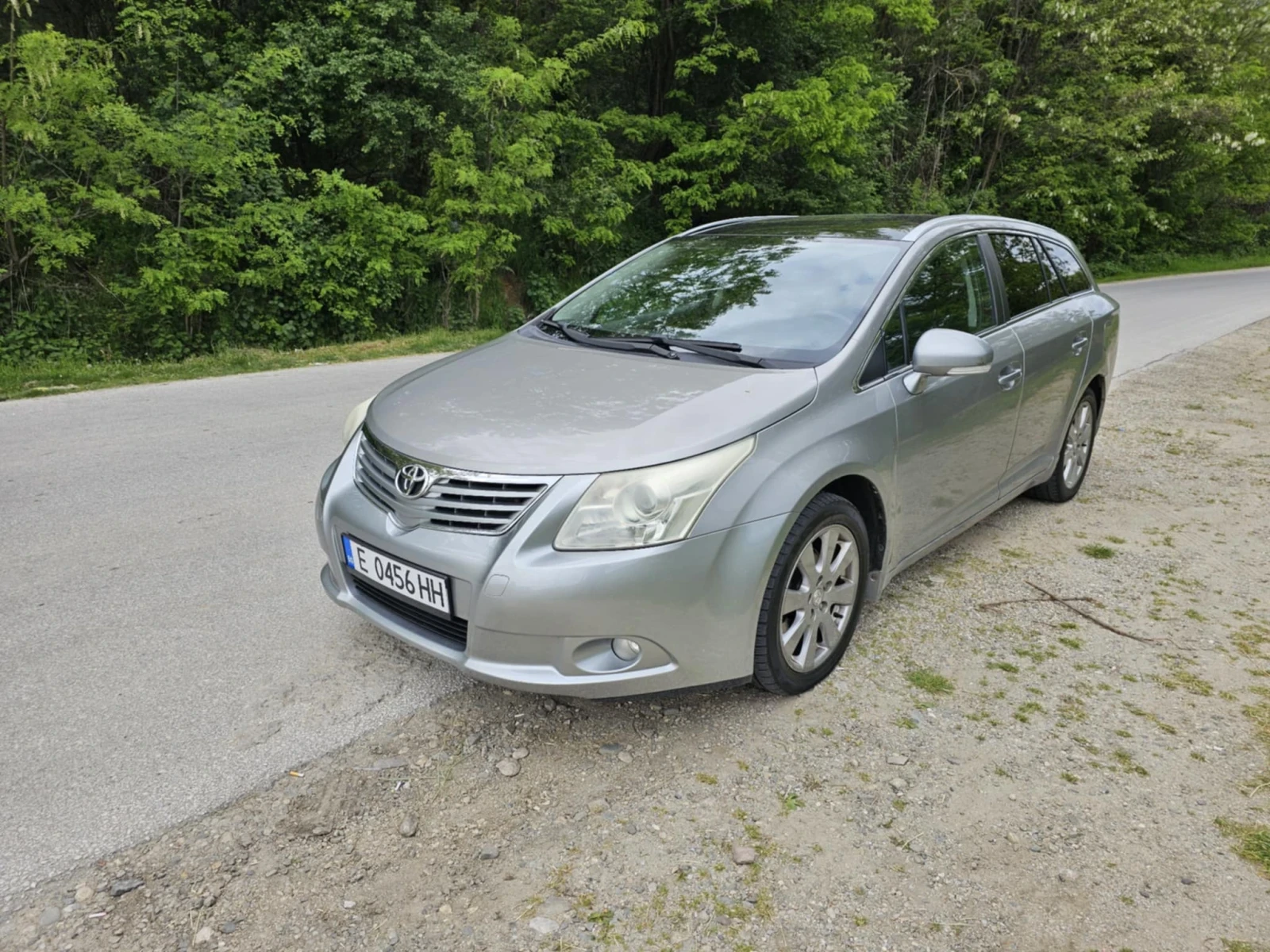 Toyota Avensis  - изображение 3