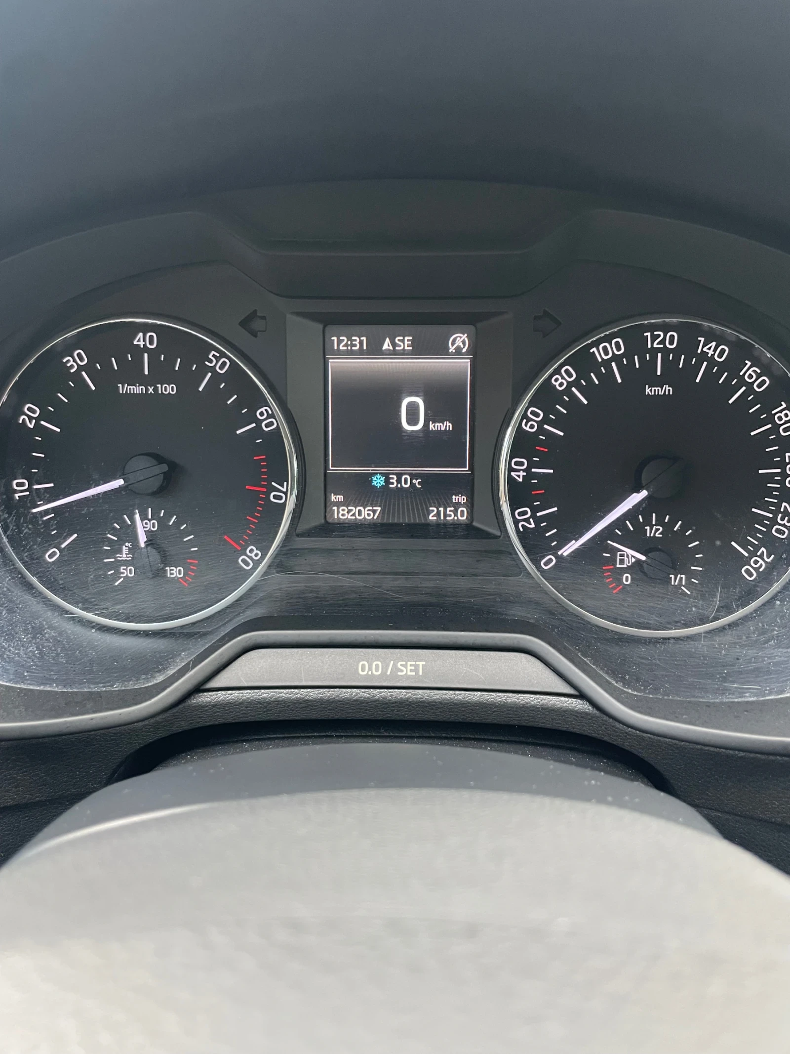 Skoda Octavia 1.4-бензин 140к.с. DISTRONIC  - изображение 10