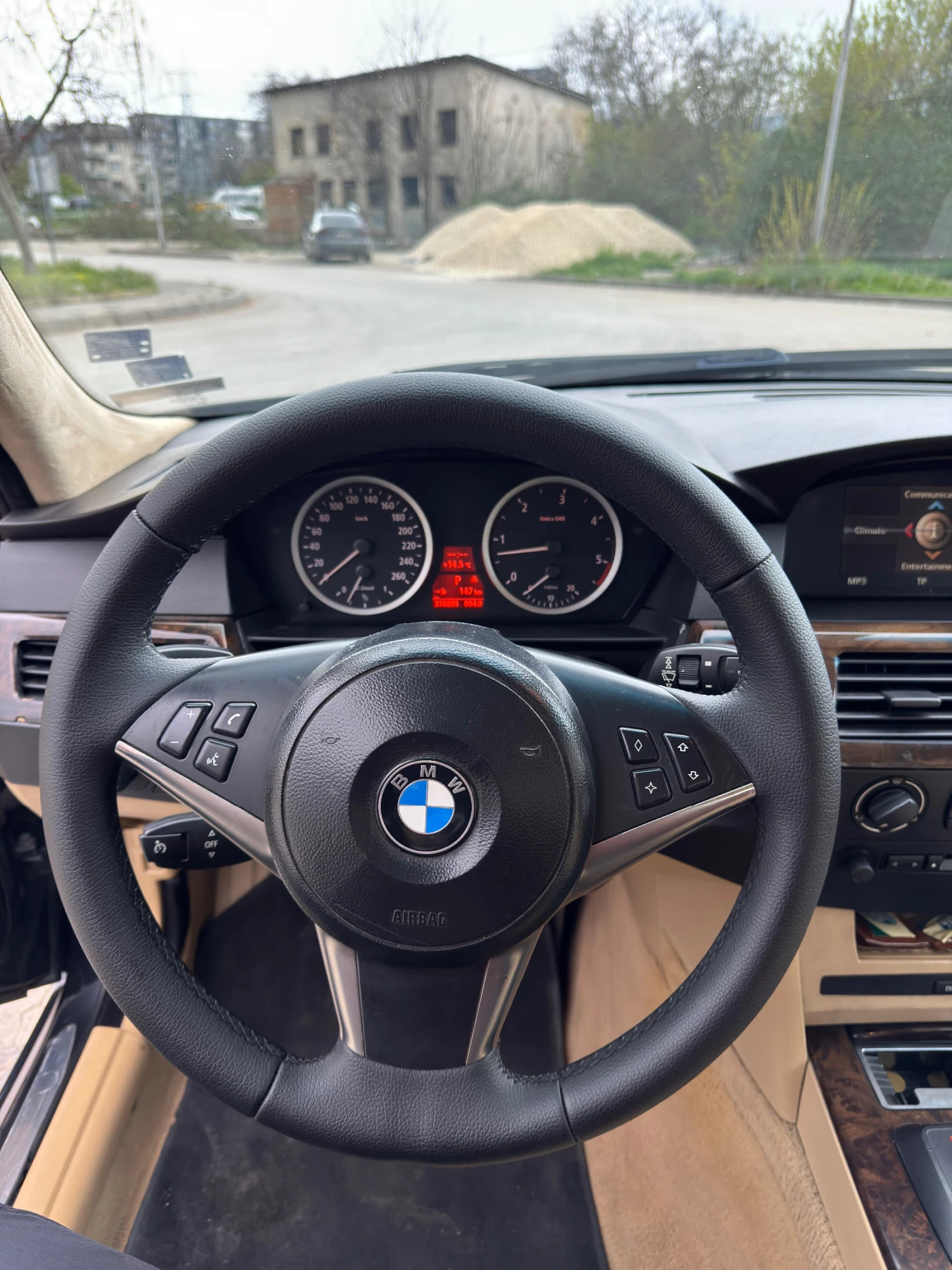 BMW 530  - изображение 7