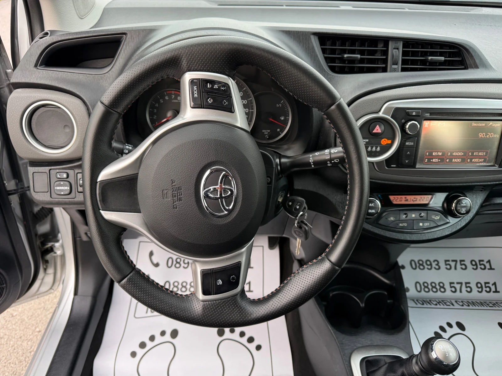 Toyota Yaris 1.3i-152.000km-NEW-FULL-NAVI-KAMERA-TOP-TOP-TOP - изображение 10