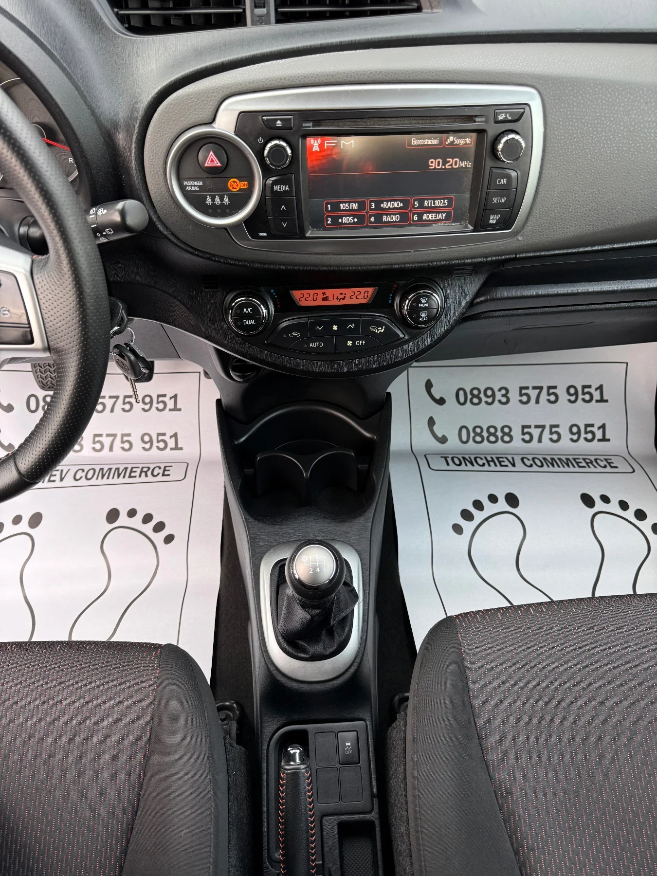 Toyota Yaris 1.3i-152.000km-NEW-FULL-NAVI-KAMERA-TOP-TOP-TOP - изображение 9