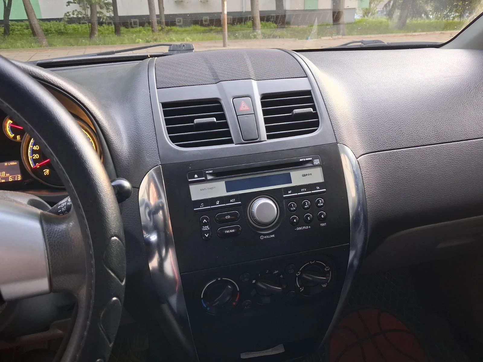 Suzuki SX4 4x4 Италия, снимка 6 - Автомобили и джипове - 53560727