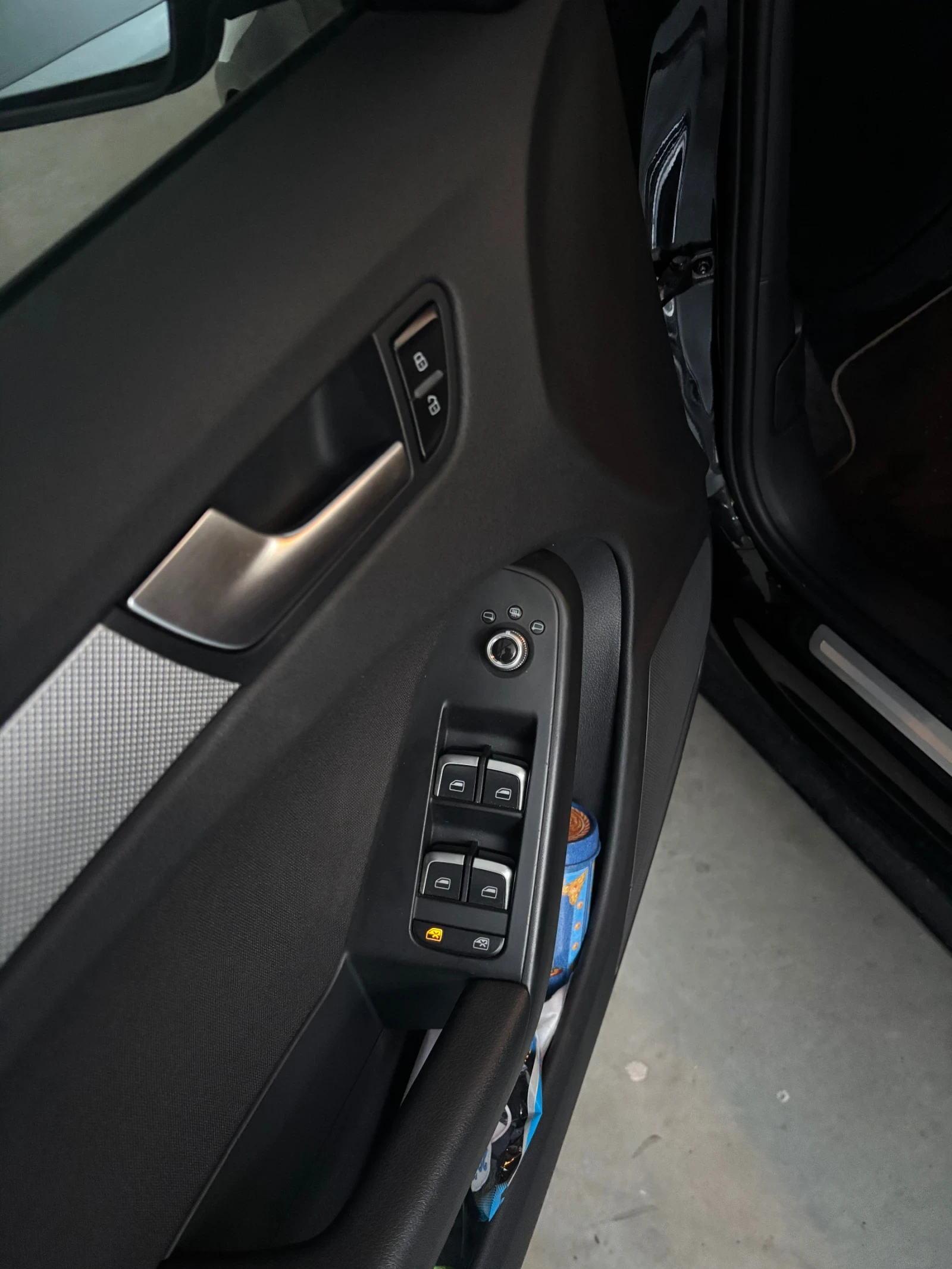 Audi A4 B 8.5, снимка 15 - Автомобили и джипове - 53573521