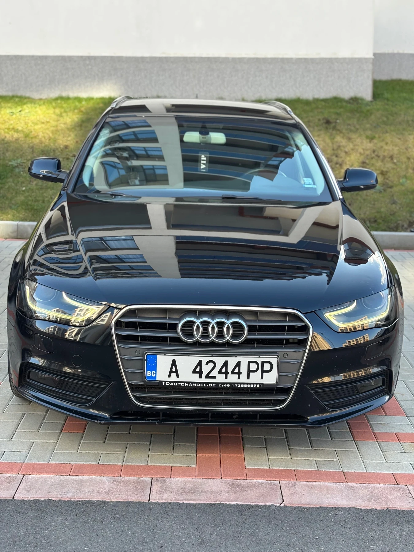 Audi A4 B 8.5, снимка 2 - Автомобили и джипове - 53573521