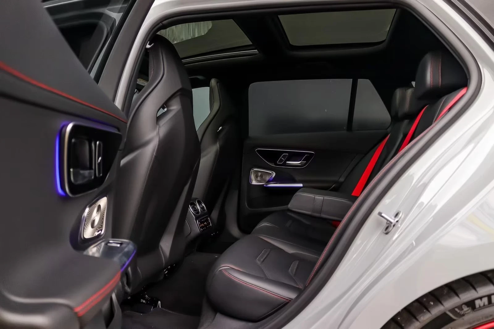 Mercedes-Benz C 63 AMG  S Estate automatik, снимка 14 - Автомобили и джипове - 53869763