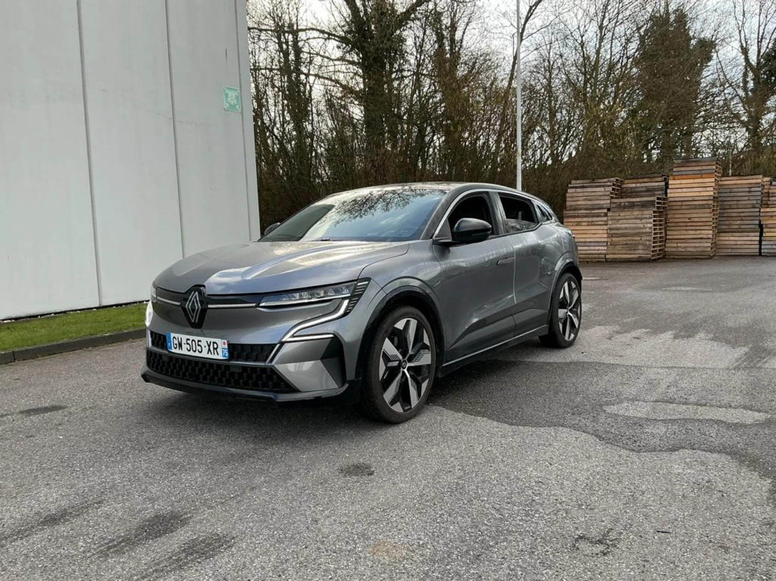 Renault Megane E-Tech Techno, снимка 2 - Автомобили и джипове - 54108267